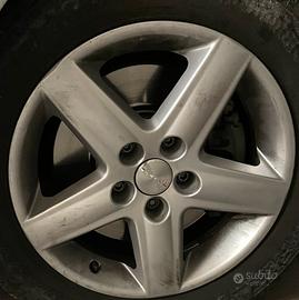 Cerchi e gomme invernali R 16