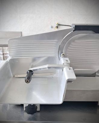 Affettatrice professionale italiana Macchi