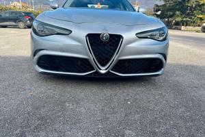 ALFA ROMEO GIULIA 2.2 SUPER 180 CV AT8