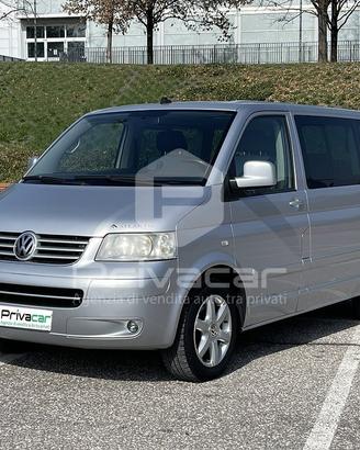 VOLKSWAGEN Multivan 2.5 TDI/130CV Highline