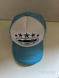 Cappello azzurro Corteiz