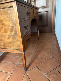 Scrvania mobilificio antichita