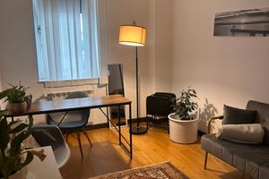 Stanza professionale in studio avviato
