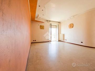 3 LOCALI A MANFREDONIA