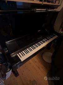 Pianoforte YAMAHA U3