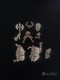 Warhammer caos eroe a cavallo