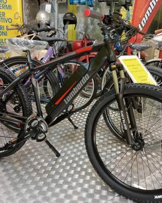 Bicicletta Mountain bike 27.5 elettrica 
