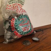 Tappi a corona per vino