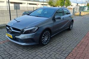 MERCEDES-BENZ A 180 d Sport