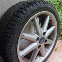 Pneumatici invernali con cerchi in lega