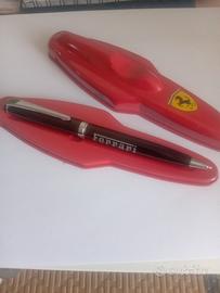 Penna sfera Artena Ferrari 
