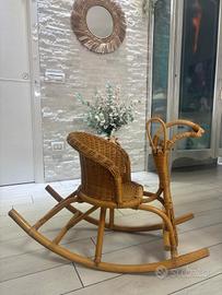 cavallo a dondolo in vimini 