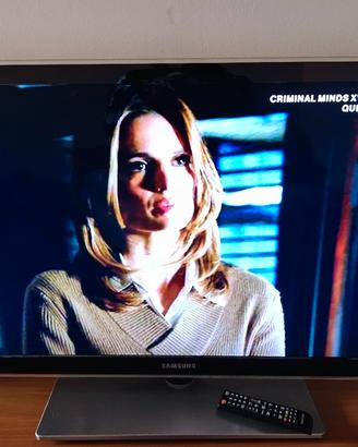TV  40'