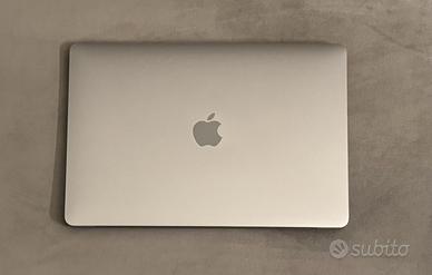 MacBook Air M1