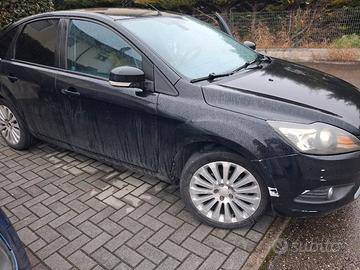 ford  focus2008 