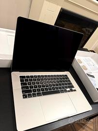 macbook air M2 15