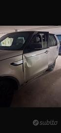 Land Rover Discovery 2.0 TD4 180 CV Luxury