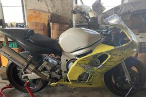 Yamaha r6