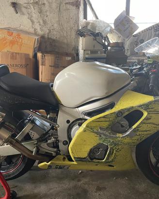 Yamaha r6
