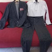 abito uomo completo di camicia