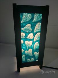 Lampada particolare motivo rilievo cuori