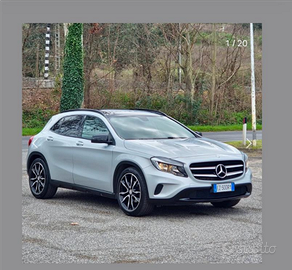 Mercedes GLA 2000