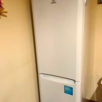 Frigorifero combinato Indesit BIAA13F