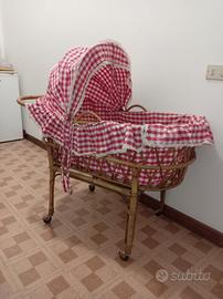 culla vintage in vimini