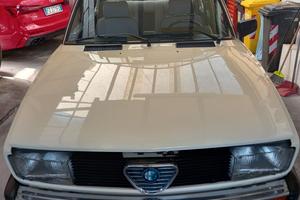 auto d'epoca Alfetta 1600