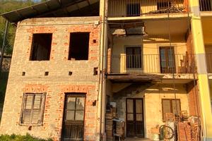 Rustico da ristrutturare