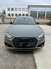 Audi A4 40 B9 190cv grigio daytona