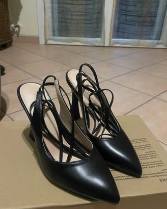 Scarpe con tacco e lacci n.40