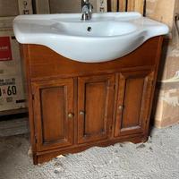 Mobile bagno artigianale con specchio