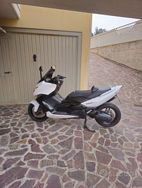 Tmax 2011