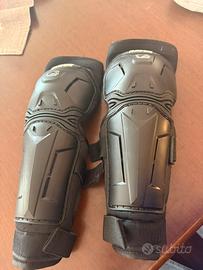 Ginocchiere motocross