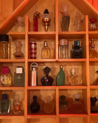 Collezione profumi in miniatura