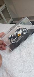 Suzuki RGB5500 1:24 