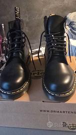 Dr Martens 1460 Smooth Black NUOVE