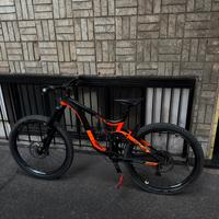 Giant Regin Sx
