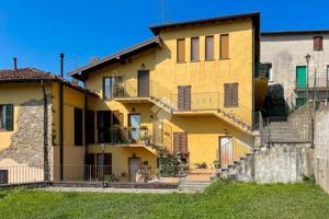 2 LOCALI A OLGIATE MOLGORA