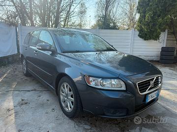 Volvo V50 V50 2.0d Summum