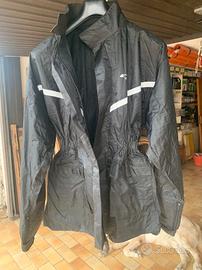 Tute antipioggia 2 ( uomo - donna ) + paraschiena