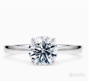 Anello solitario