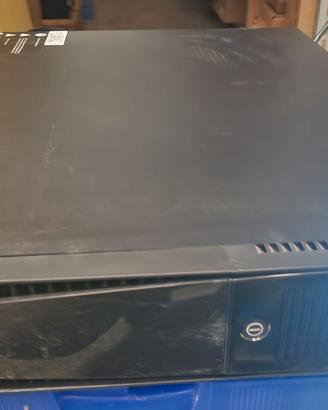 UPS Riello VSD 3000VA A5 con accessori rack