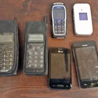 Vecchi cellulari