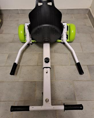 Hoverboard con accessorio Kart