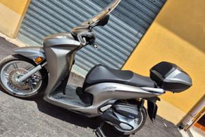 Honda SH 350 A