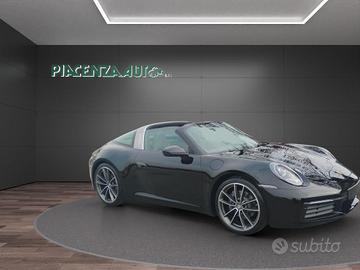 Porsche 992 TARGA 3.0 4 auto..KM 8000..