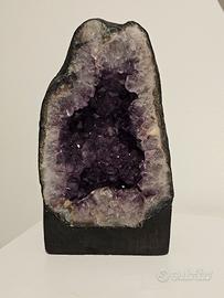 Grande Geode di Ametista Naturale 30 cm – 9 kg 