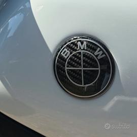 coppia stemmi BMW in Carbonio vari colori